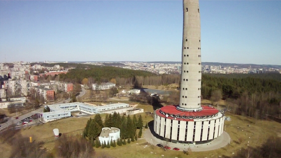 vlcsnap-2012-04-10-17h10m30s208_